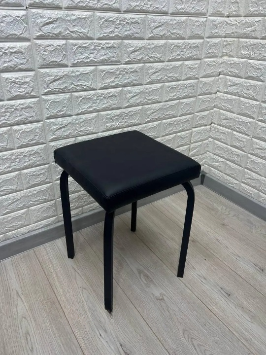 Табурет кухонний Tutty 30х30х45 см Чорний (28374260)