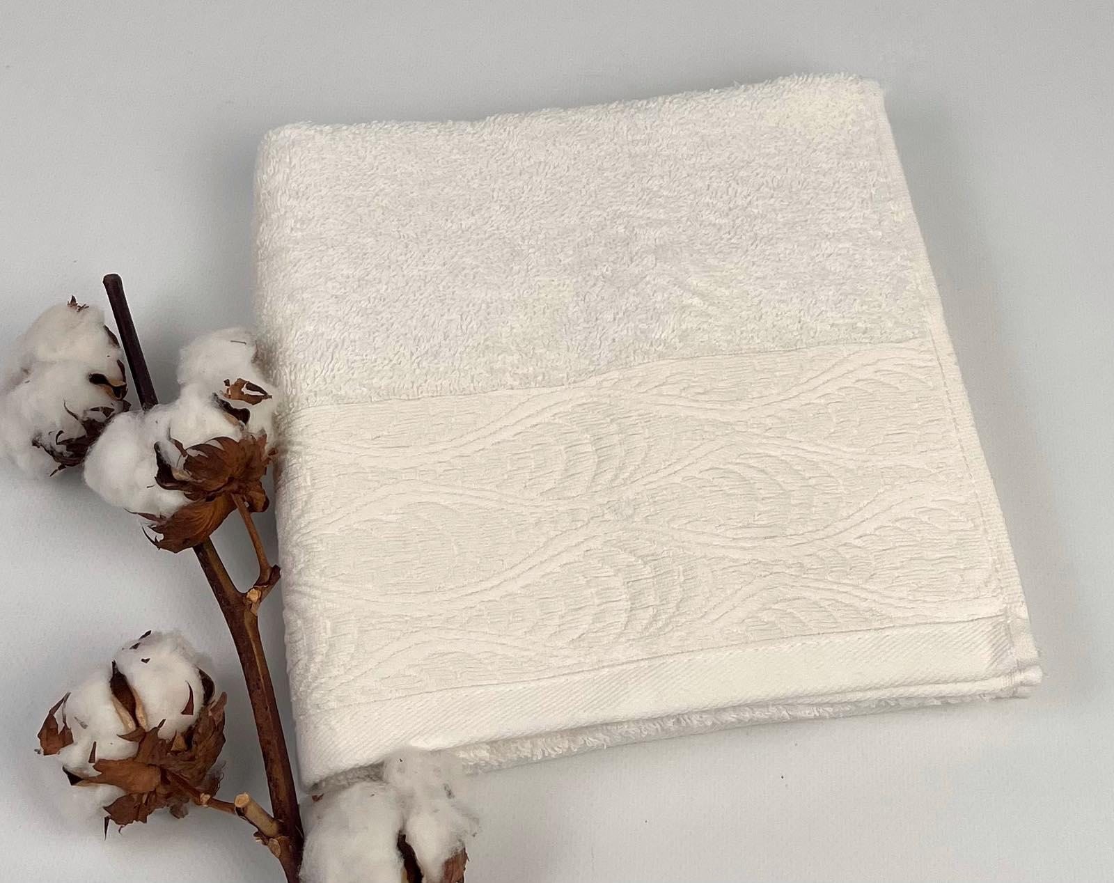 Полотенце Altinbasak Penye Lizy 50x90 см Белый (CN28469) - фото 1 Полотенце Altinbasak Penye Lizy 50x90 см Белый (CN28469) - фото 1