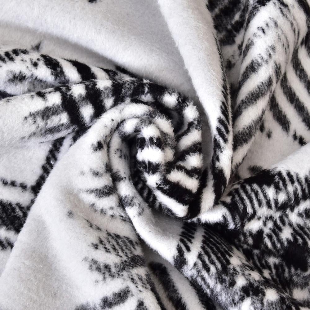 Плед покривало IDEIA Kassandra бавовна 150x200 см 450 гр/м2 Чорний (23395) - фото 4 Плед покривало IDEIA Kassandra бавовна 150x200 см 450 гр/м2 Чорний (23395) - фото 4