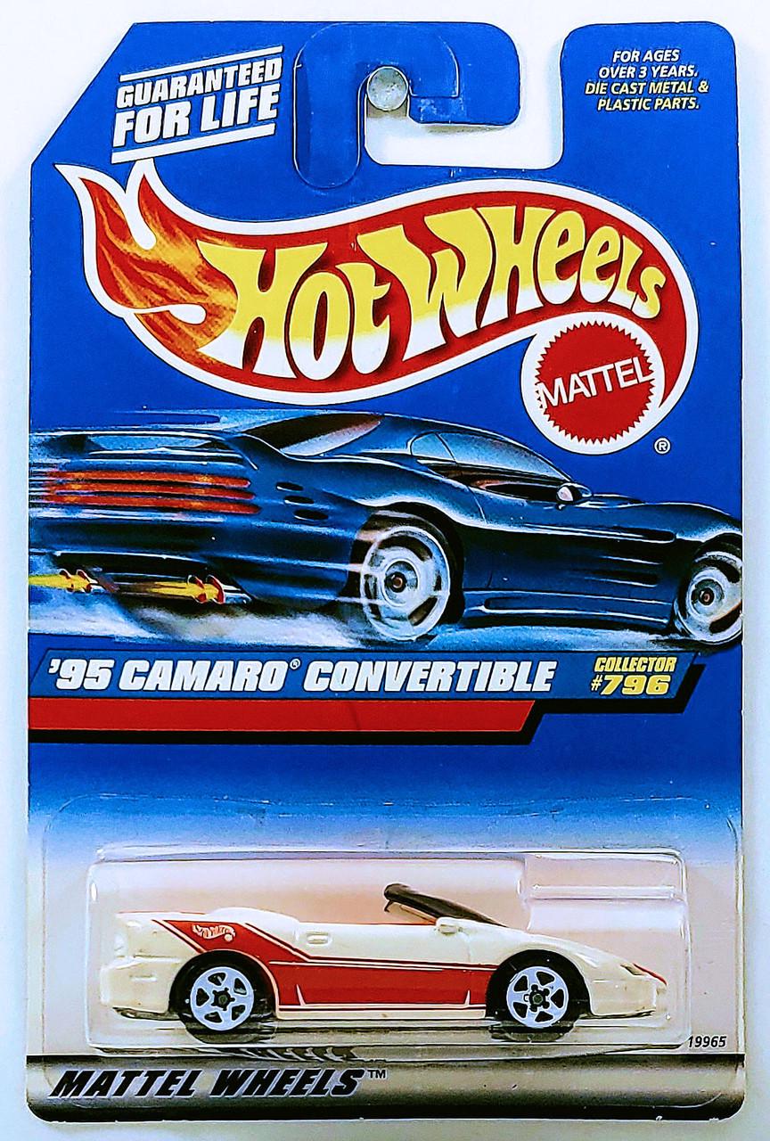 Игрушечная машинка Hot Wheels 95 Camaro Convertible 1998 №796 (19965) Игрушечная машинка Hot Wheels 95 Camaro Convertible 1998 №796 (19965)