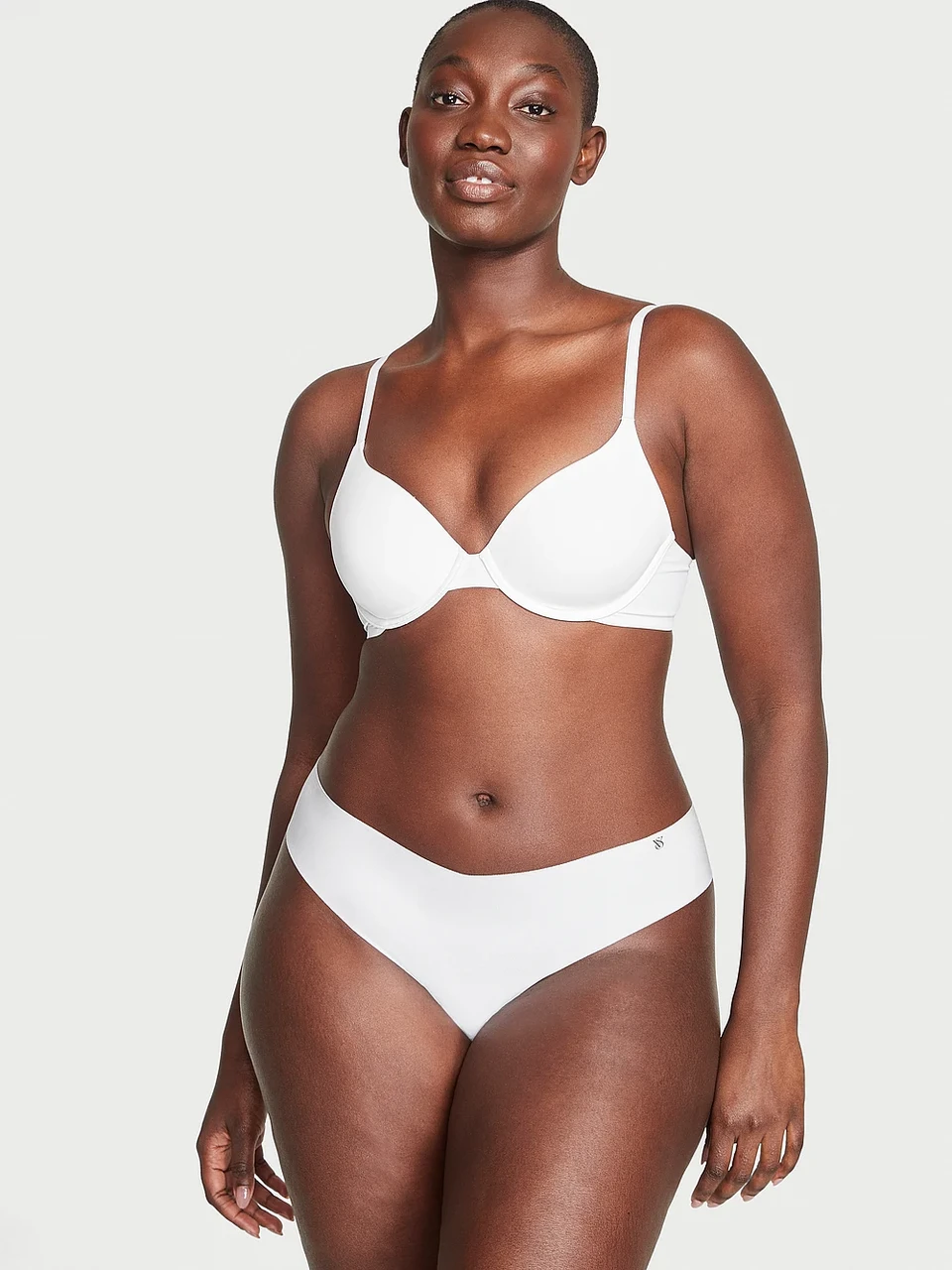 Трусики бесшовные Victoria's Secret No-Show Thong М Белый (26830965)