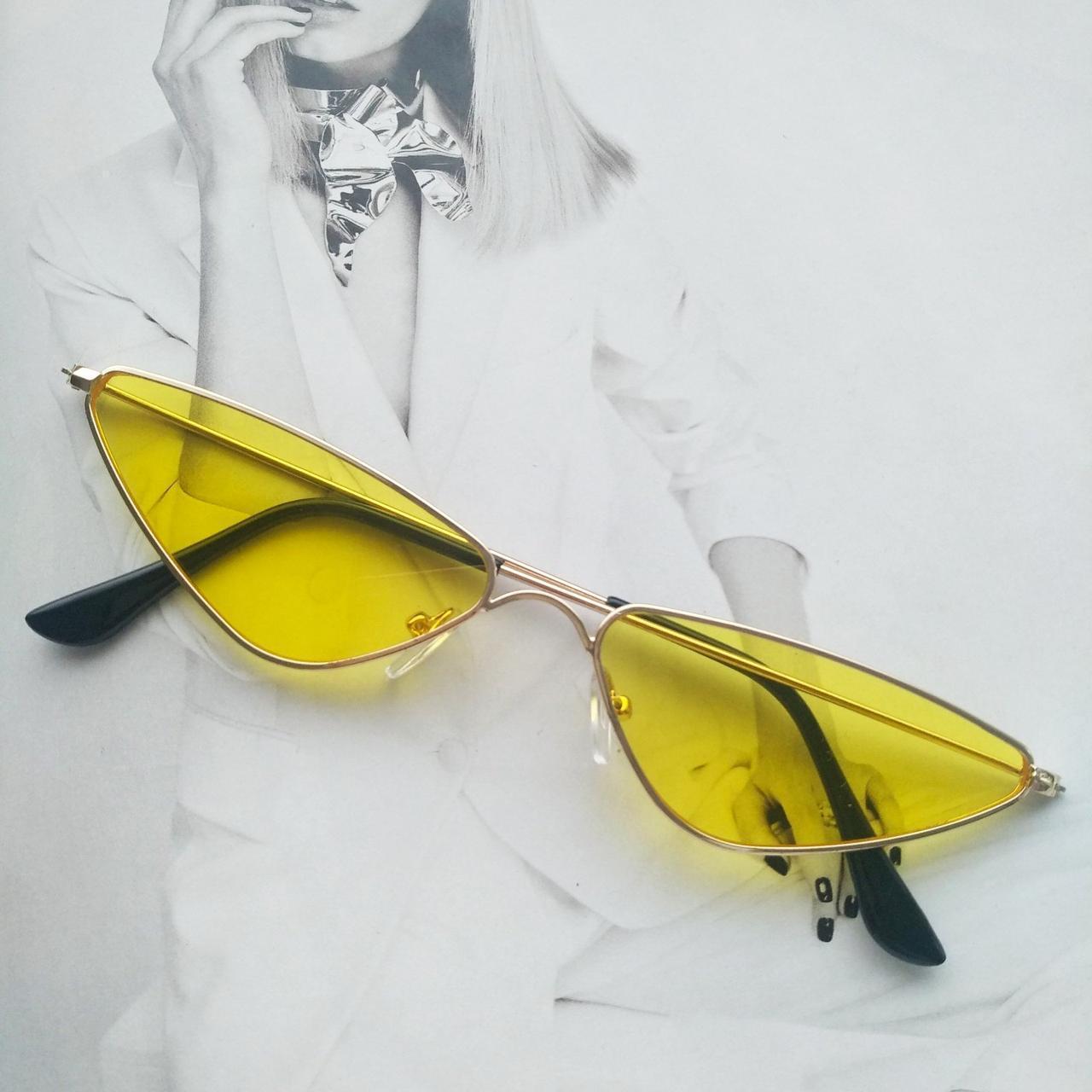 Солнцезащитные очки маленький треугольник Желтый