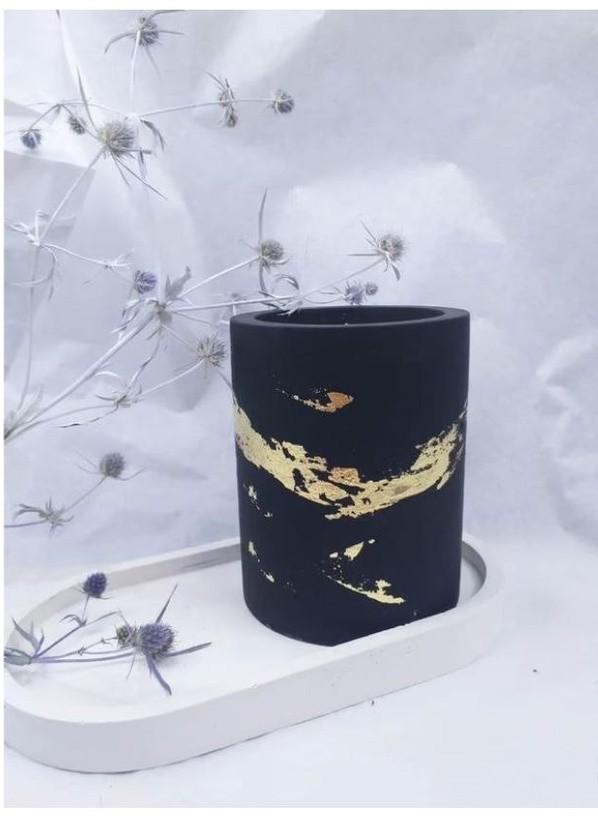 Свеча натуральная HandMade Золото и черный бархат (128-400) Свеча натуральная HandMade Золото и черный бархат (128-400)