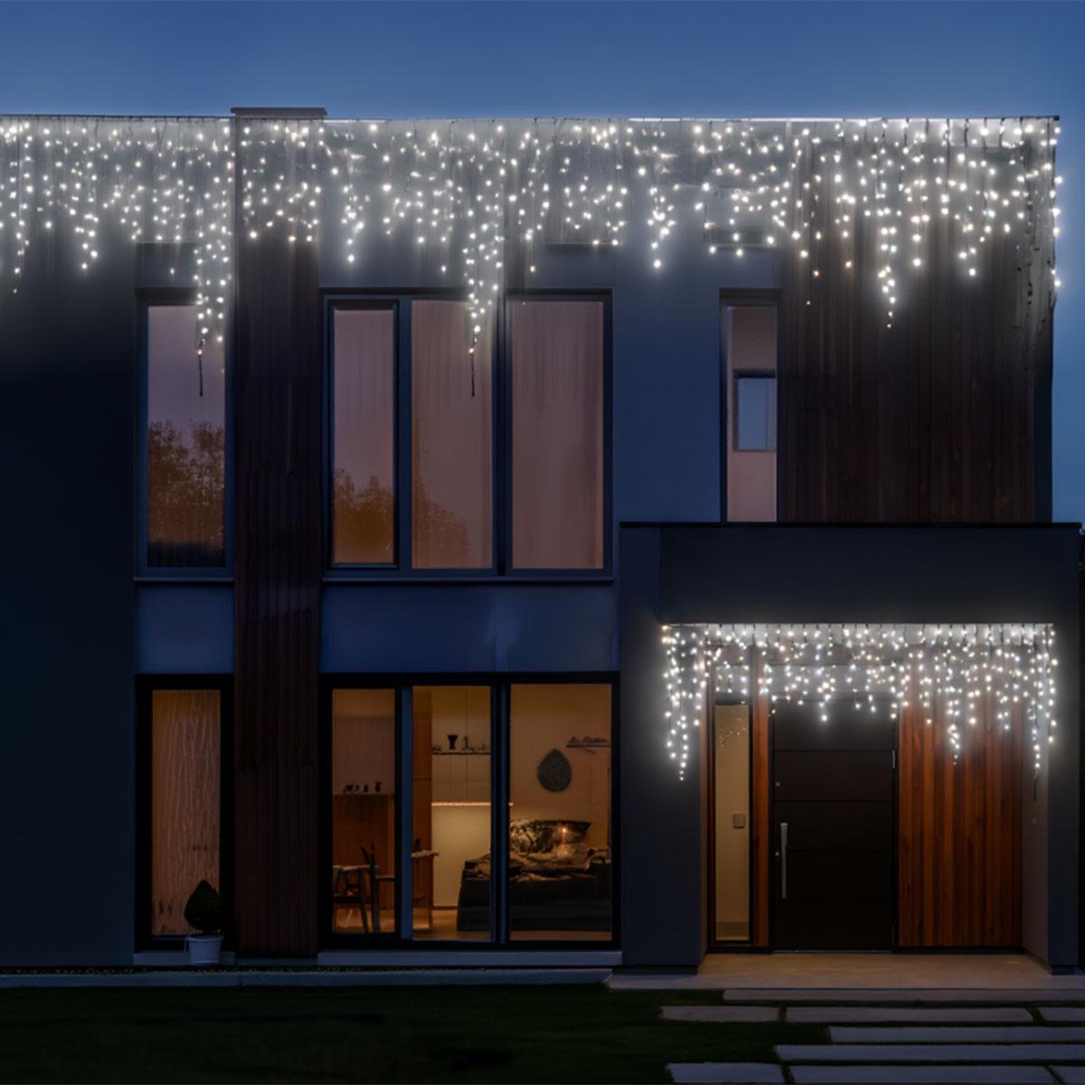 Гирлянда уличная Бахрома 840 LED от сети 50 м Холодный белый (21-107-50MBW) Гирлянда уличная Бахрома 840 LED от сети 50 м Холодный белый (21-107-50MBW)