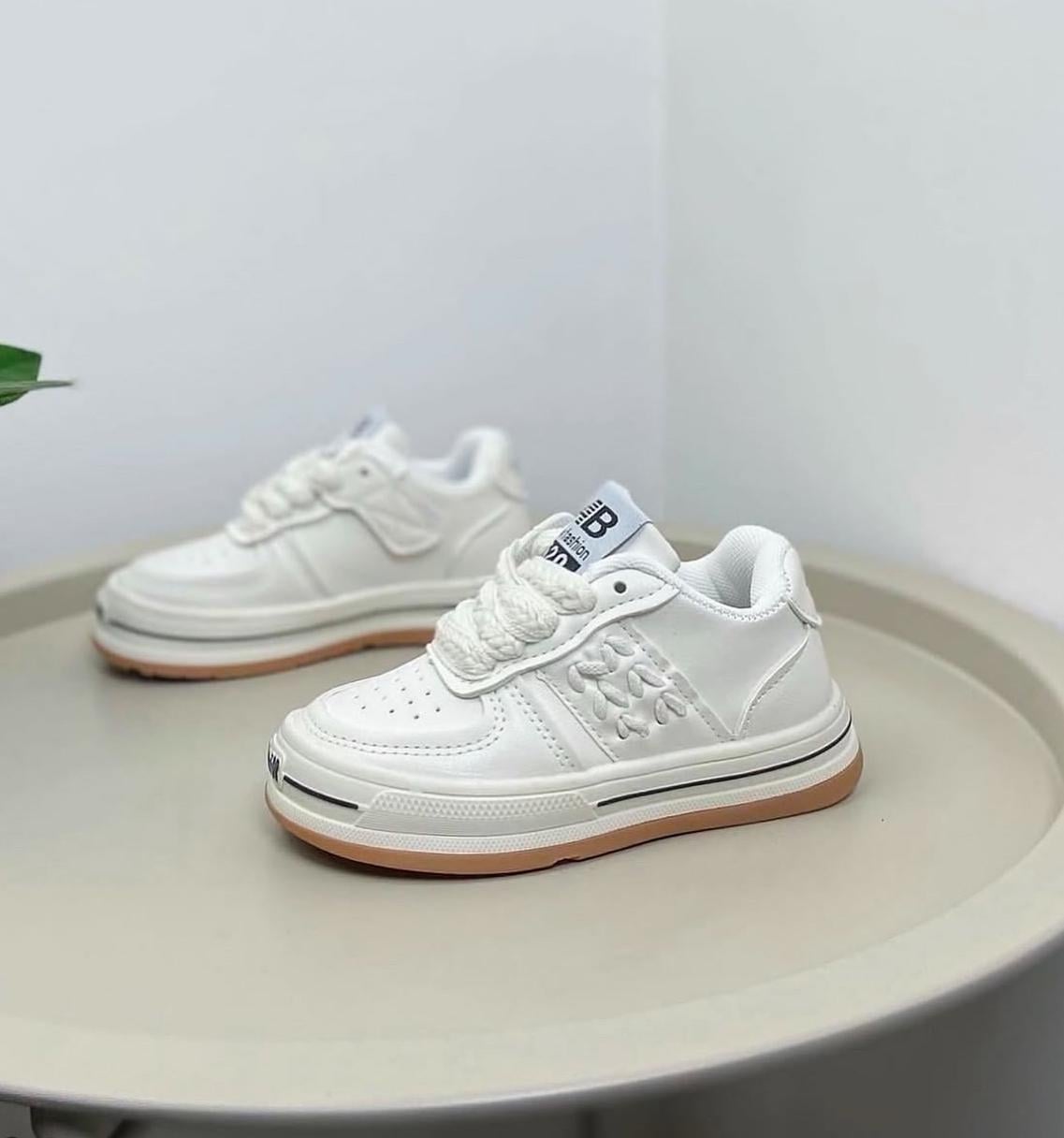 Кроссовки детские р. 30 Белый (834)