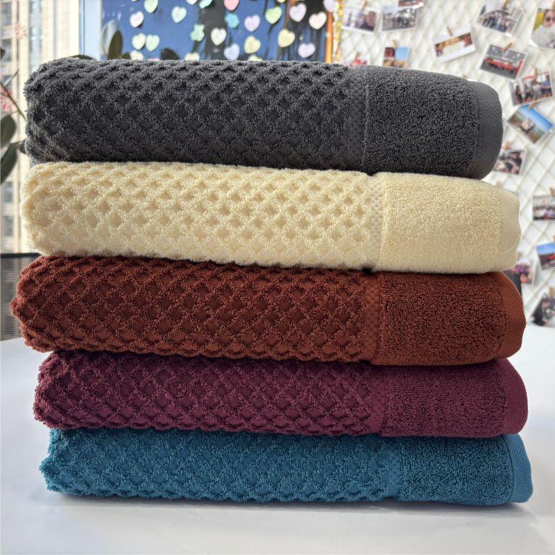 Рушник банний Lovely Svi Diamond Grid бавовна жаккард 70х140 см Бургунді (581124) - фото 5 Рушник банний Lovely Svi Diamond Grid бавовна жаккард 70х140 см Бургунді (581124) - фото 5