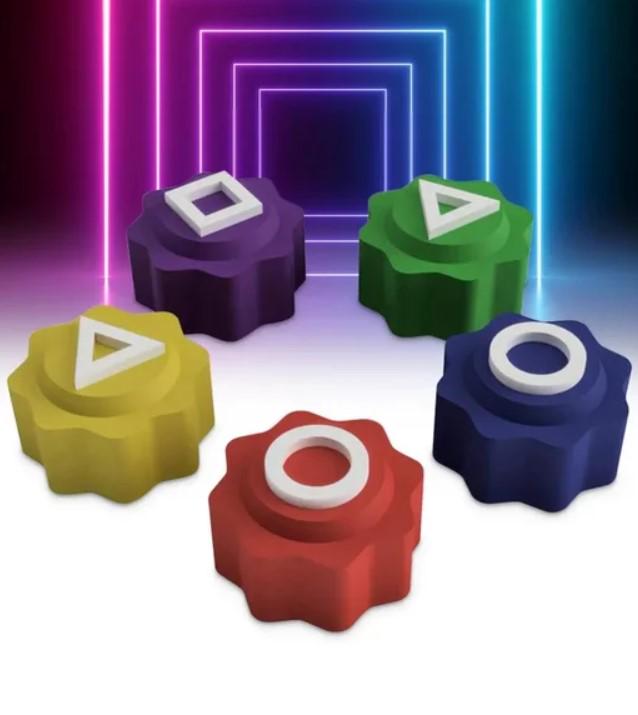 Настольная игра корейская Gongi Игра в кальмара в пластиковом кейсе (1000-ZB-779) - фото 6