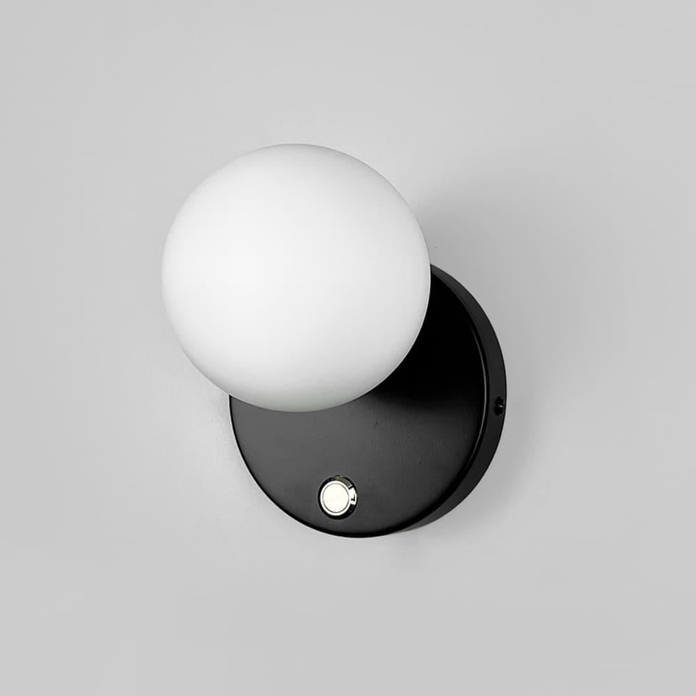 Бра Arcola в мінімалістичному корпусі 15х13 см Чорний (WJ56/1 BK)