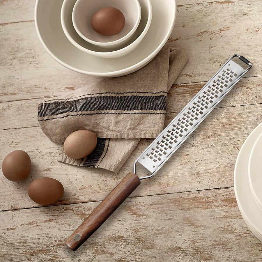 Терка Maestro MR-1192 40х3,7х2,5 см (116172) - фото 2 Терка Maestro MR-1192 40х3,7х2,5 см (116172) - фото 2