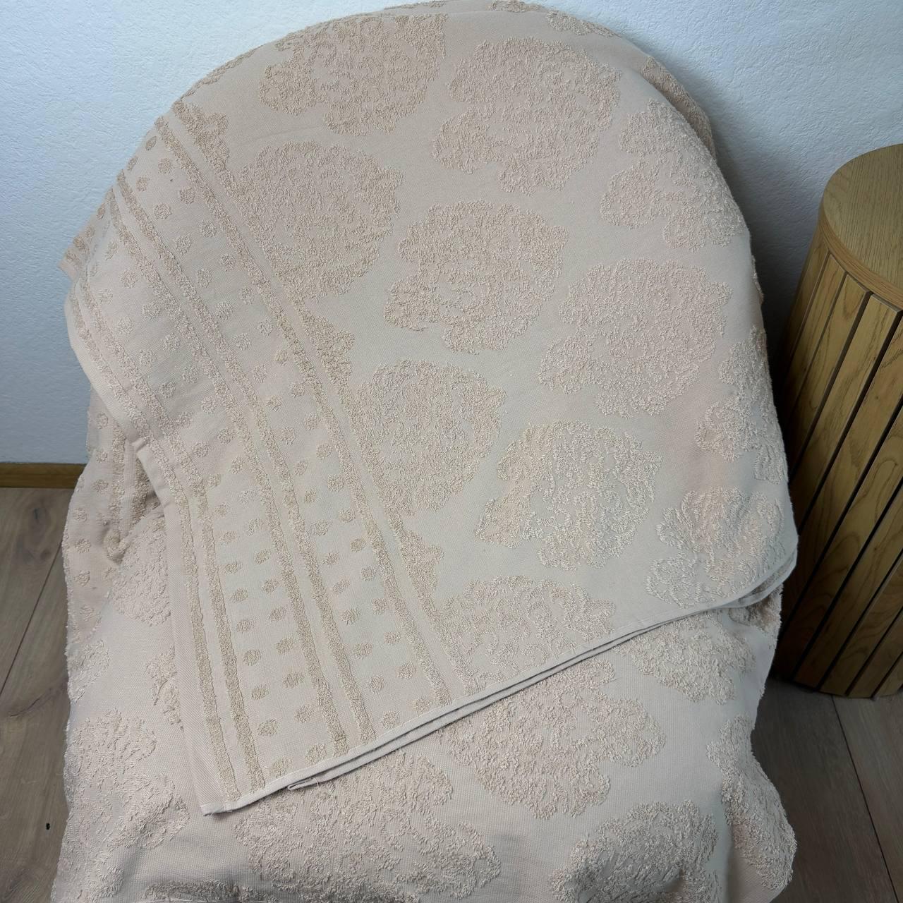 Простыня жаккардовая махровая GM TEXTILE 400 г/м2 150x200 см Бежевый (p-400G-150x200-Beige) - фото 2 Простыня жаккардовая махровая GM TEXTILE 400 г/м2 150x200 см Бежевый (p-400G-150x200-Beige) - фото 2