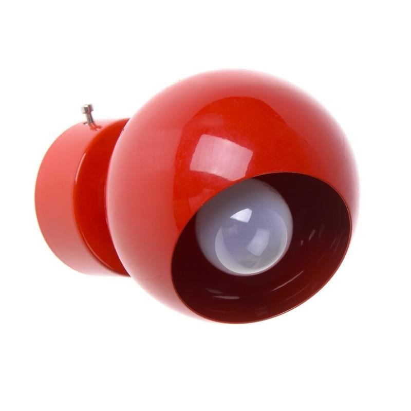 Бра настінне накладне у спальню для читання Brille KL-330W/1 E14 RED L56-009