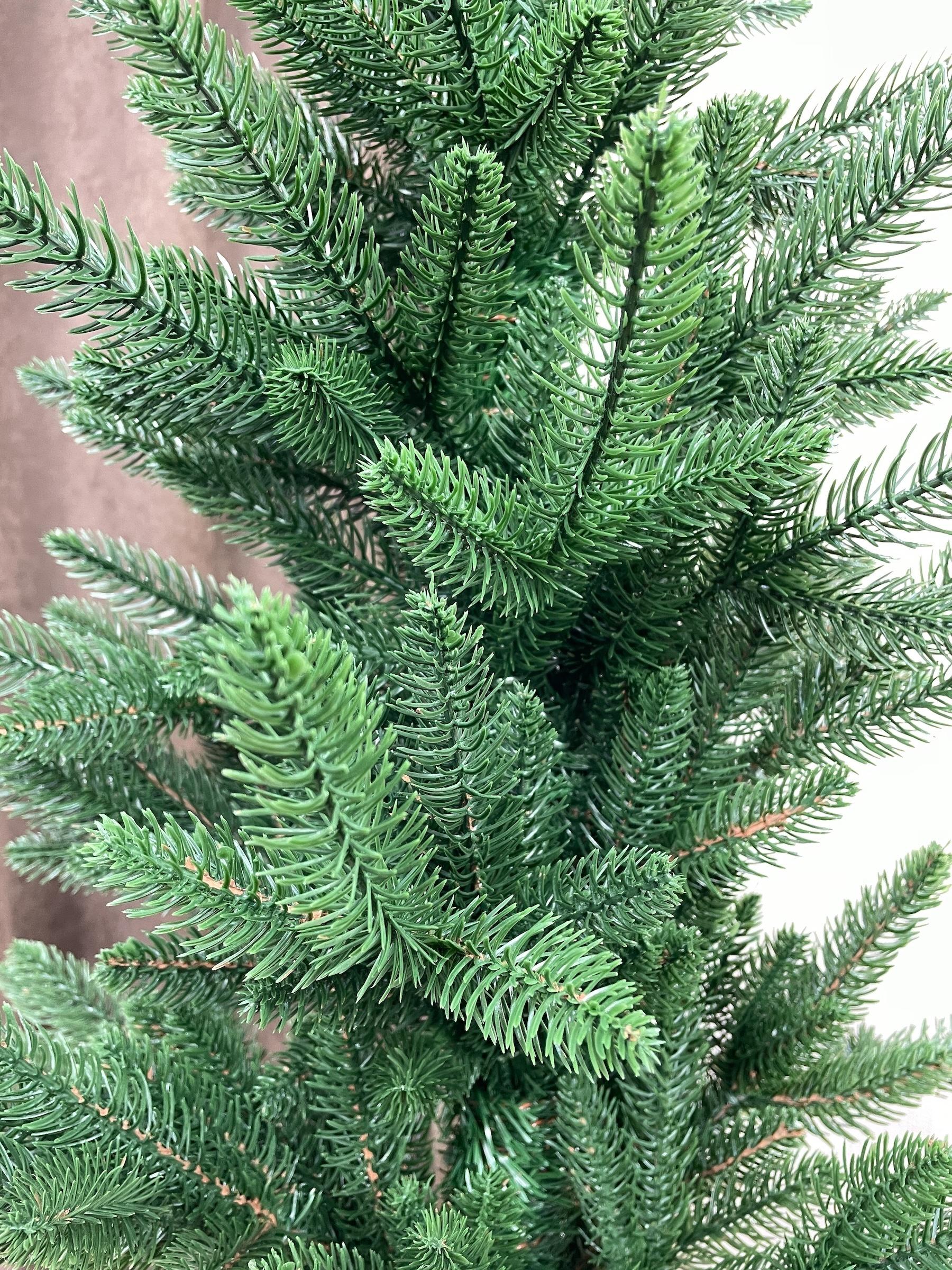 Искусственная елка литая Classic в горшке с мешковиной 90 см Зеленый (Н01014) - фото 9 Искусственная елка литая Classic в горшке с мешковиной 90 см Зеленый (Н01014) - фото 9