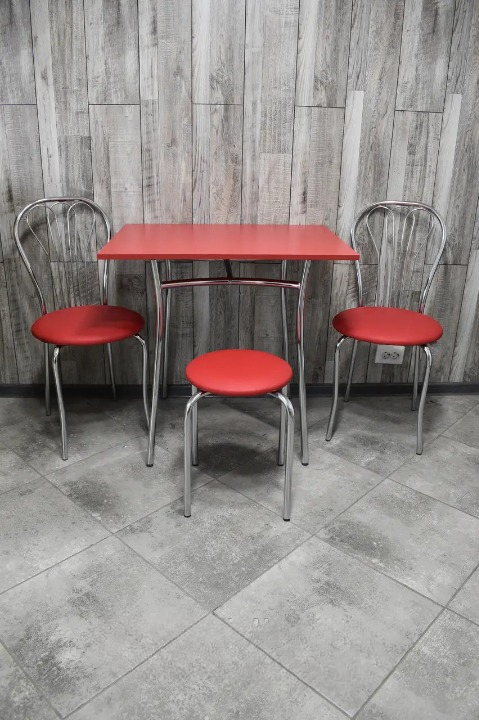 Кухонний комплект Ванесса Тріо стіл/табурет/стільці 2 шт. в хром-корпусі 60х80х75 см Червоний (28374462)