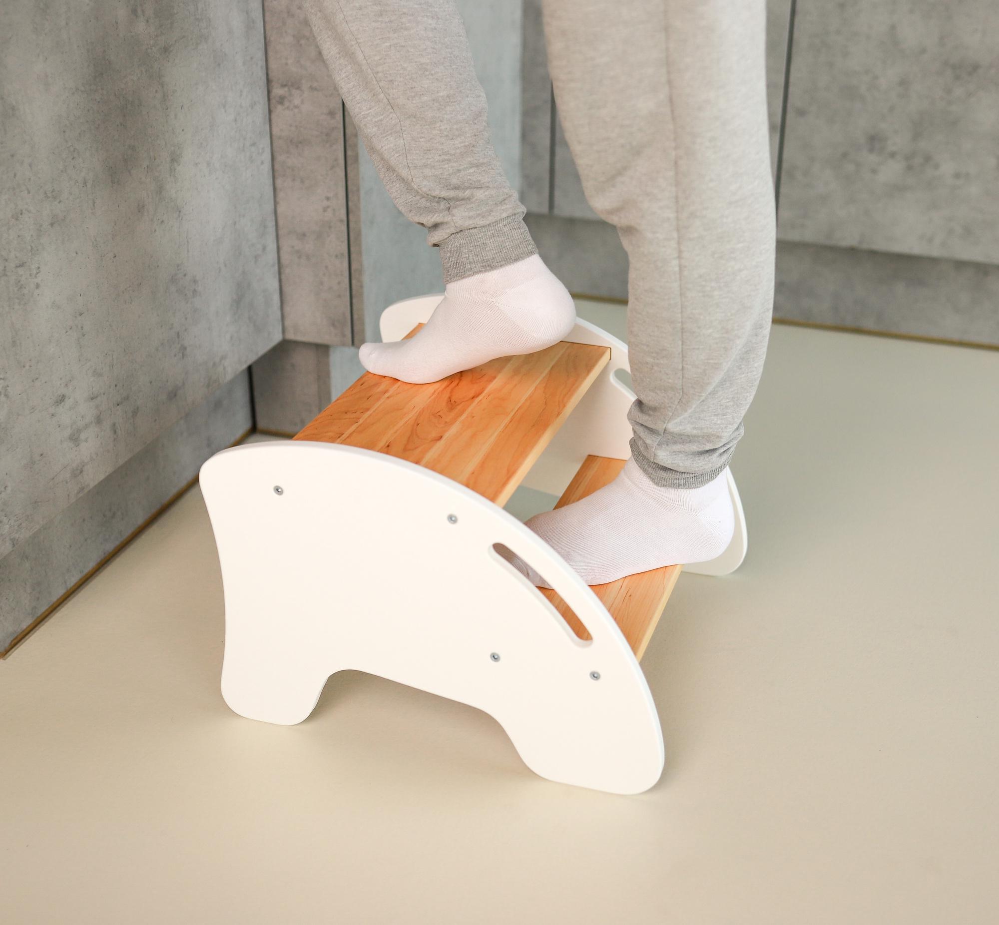 Дитяча підставка-сходинка Just Kids для кухні та ванної з вільхи Білий - фото 3 Дитяча підставка-сходинка Just Kids для кухні та ванної з вільхи Білий - фото 3