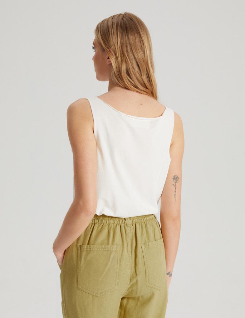 Топ женский Diverse PREM 87 S Белый (5902598860996) - фото 4 Топ женский Diverse PREM 87 S Белый (5902598860996) - фото 4