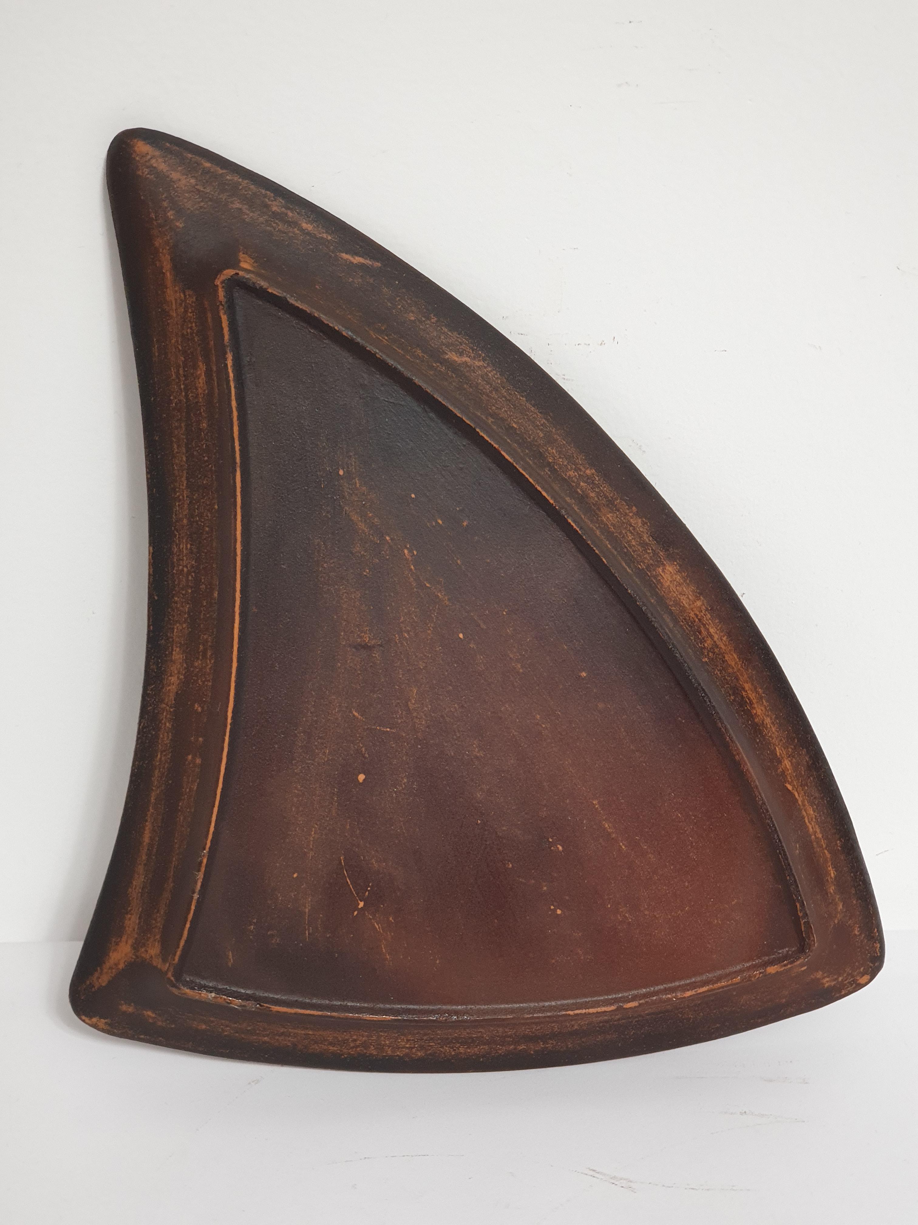 Тарілка десертна, треугольная з червоної глини (3894) - фото 3 Тарілка десертна, треугольная з червоної глини (3894) - фото 3