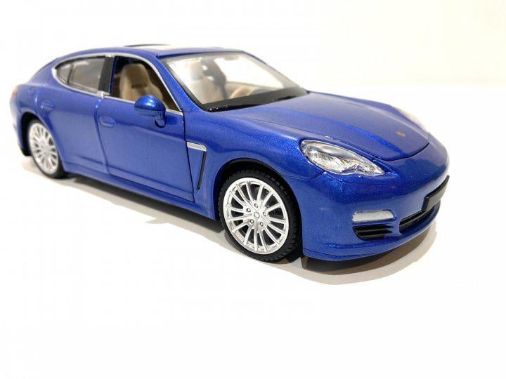 Машинка металлическая Автопром 68245A Porsche Panamera S инерционная Синий (39448795)
