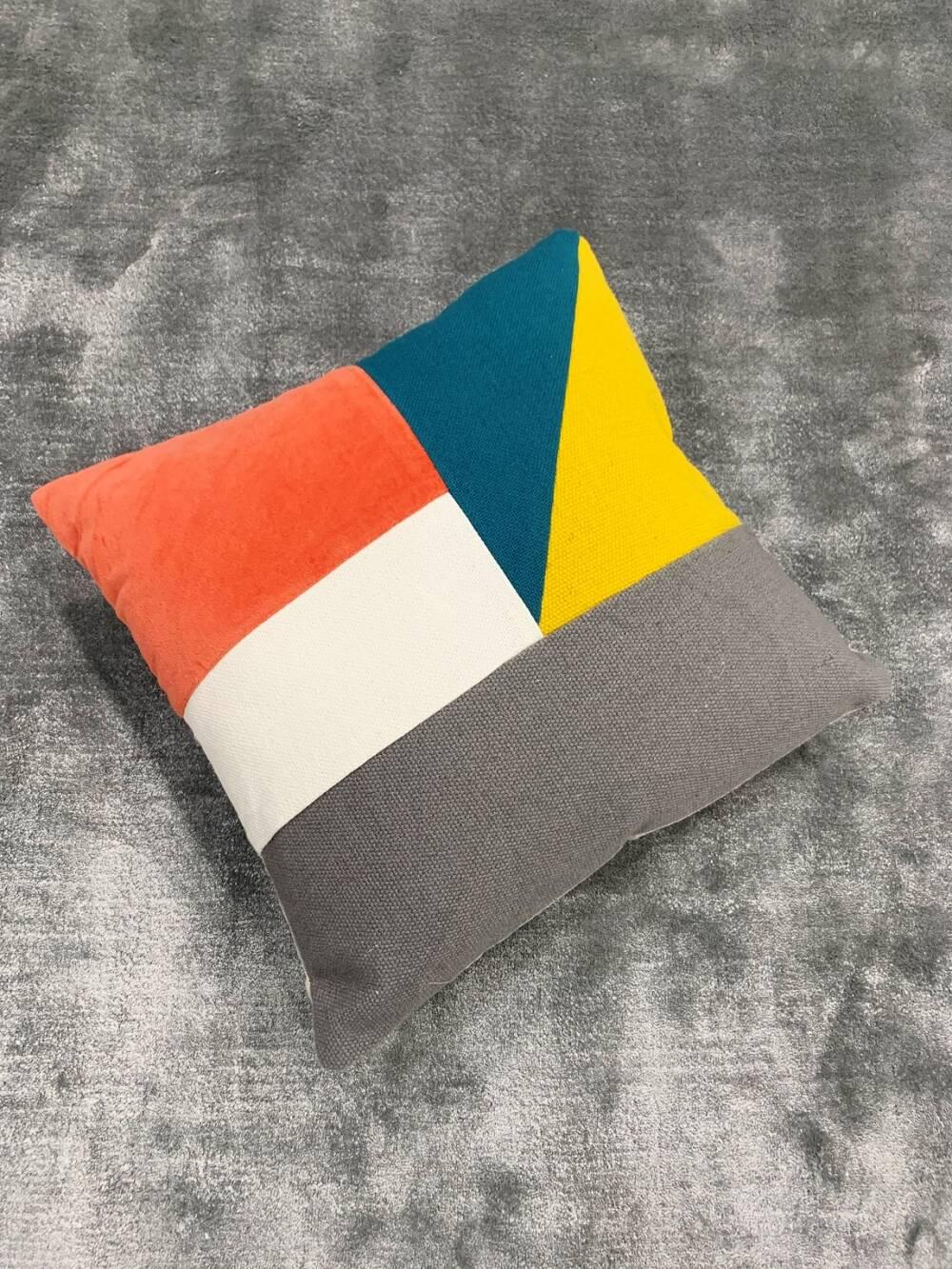 Подушка декоративная Maestro 40x40 см Разноцветный (000074986) Подушка декоративная Maestro 40x40 см Разноцветный (000074986)