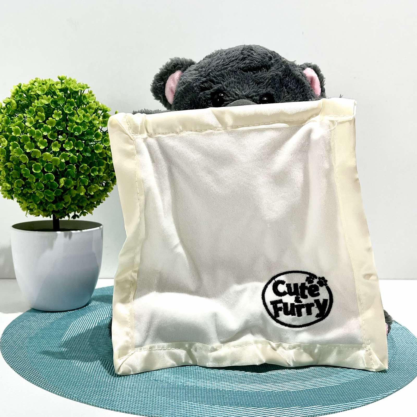 Интерактивная игрушка Мишка-сказочник играет в прятки/рассказывает сказки Серый (M 5843 I UA) - фото 6