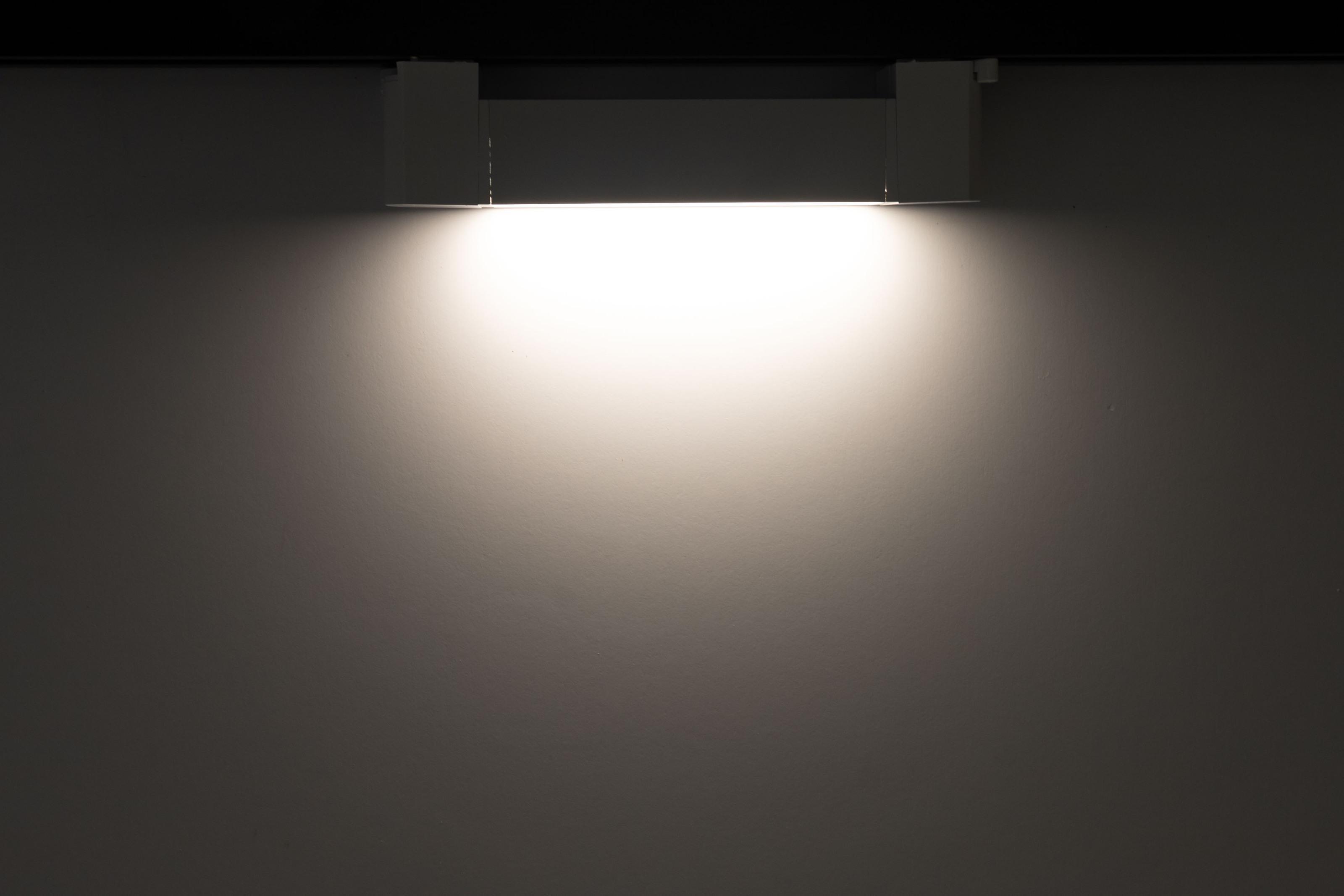 Трековий світильник поворотний Prolum M27 Series-RFL 4000К 220V 10W Білий (28925694) - фото 2 Трековий світильник поворотний Prolum M27 Series-RFL 4000К 220V 10W Білий (28925694) - фото 2