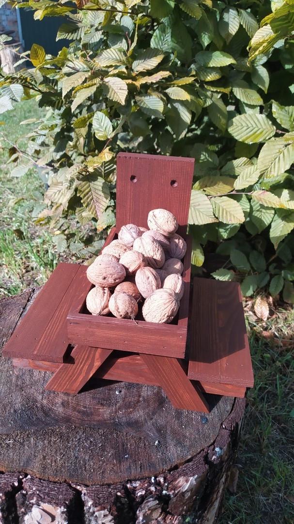 Кормушка для белок Подобед из древесины 27х22х24 см - фото 3 Кормушка для белок Подобед из древесины 27х22х24 см - фото 3