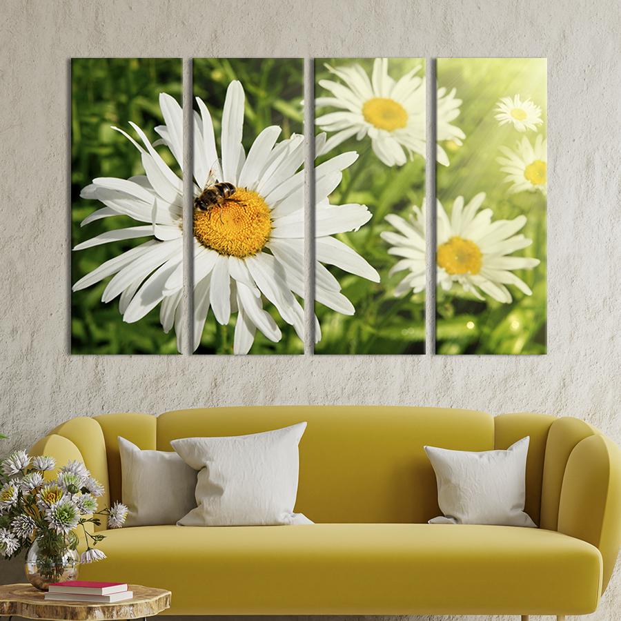 Модульная картина на холсте Полиптих Пчёла на ромашке 149x93 см (229-41)
