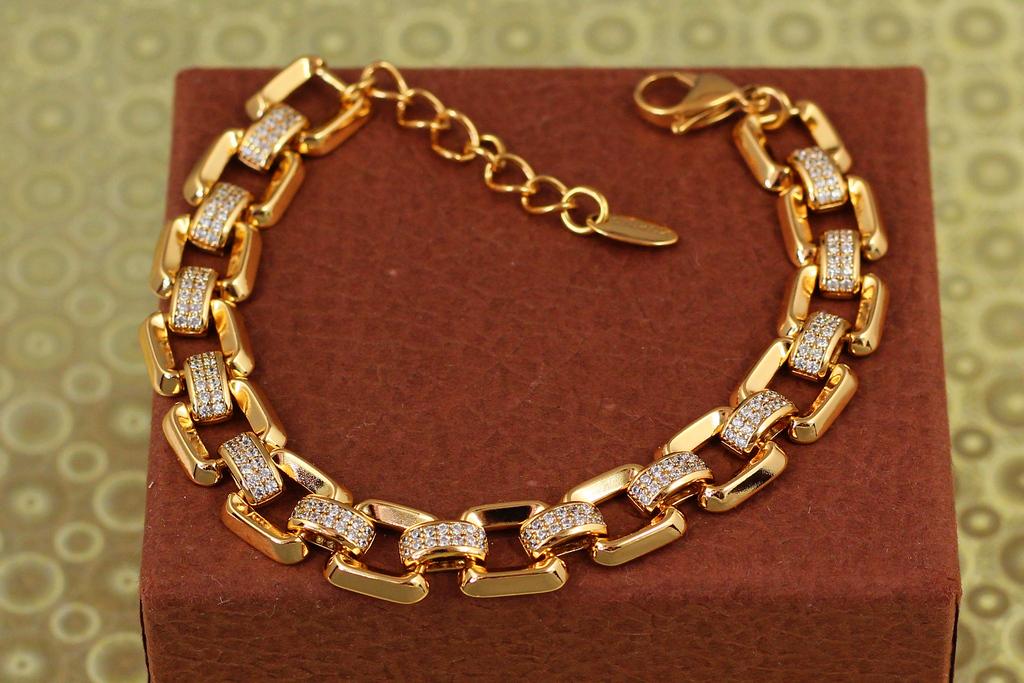 Браслет Xuping Jewelry выпуклые квадраты 18 см Золотистый (27188386) Браслет Xuping Jewelry выпуклые квадраты 18 см Золотистый (27188386)