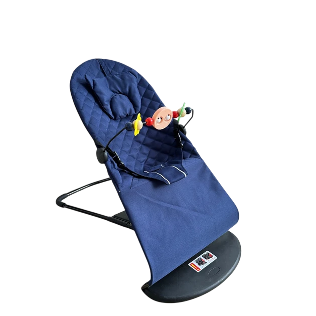 Детский шезлонг-кресло с дугой для игрушек (28112661)