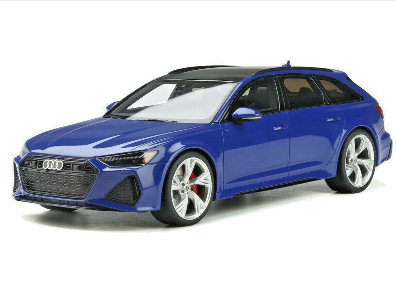 Модель автомобиля GT Spirit 1:18 Audi RS6 С8 Avant Nogaro Blue (GT854)