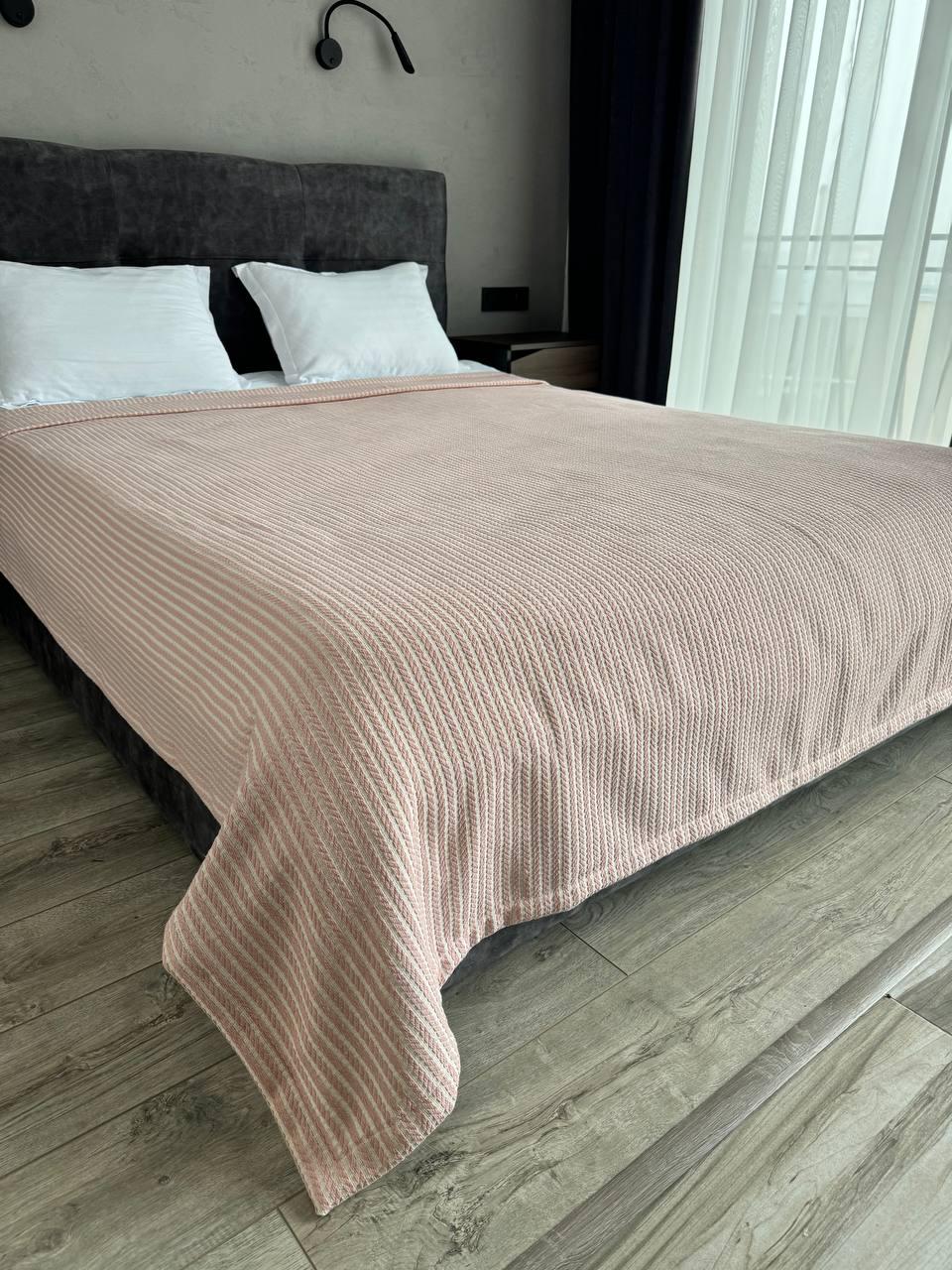 Плед хлопковый Косичка комбинированная 240x230 см Розовый (11812-F6-240x230cm) - фото 8 Плед хлопковый Косичка комбинированная 240x230 см Розовый (11812-F6-240x230cm) - фото 8