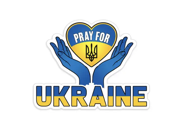 Наліпка на авто «Pray for Ukraine» (1838200941)