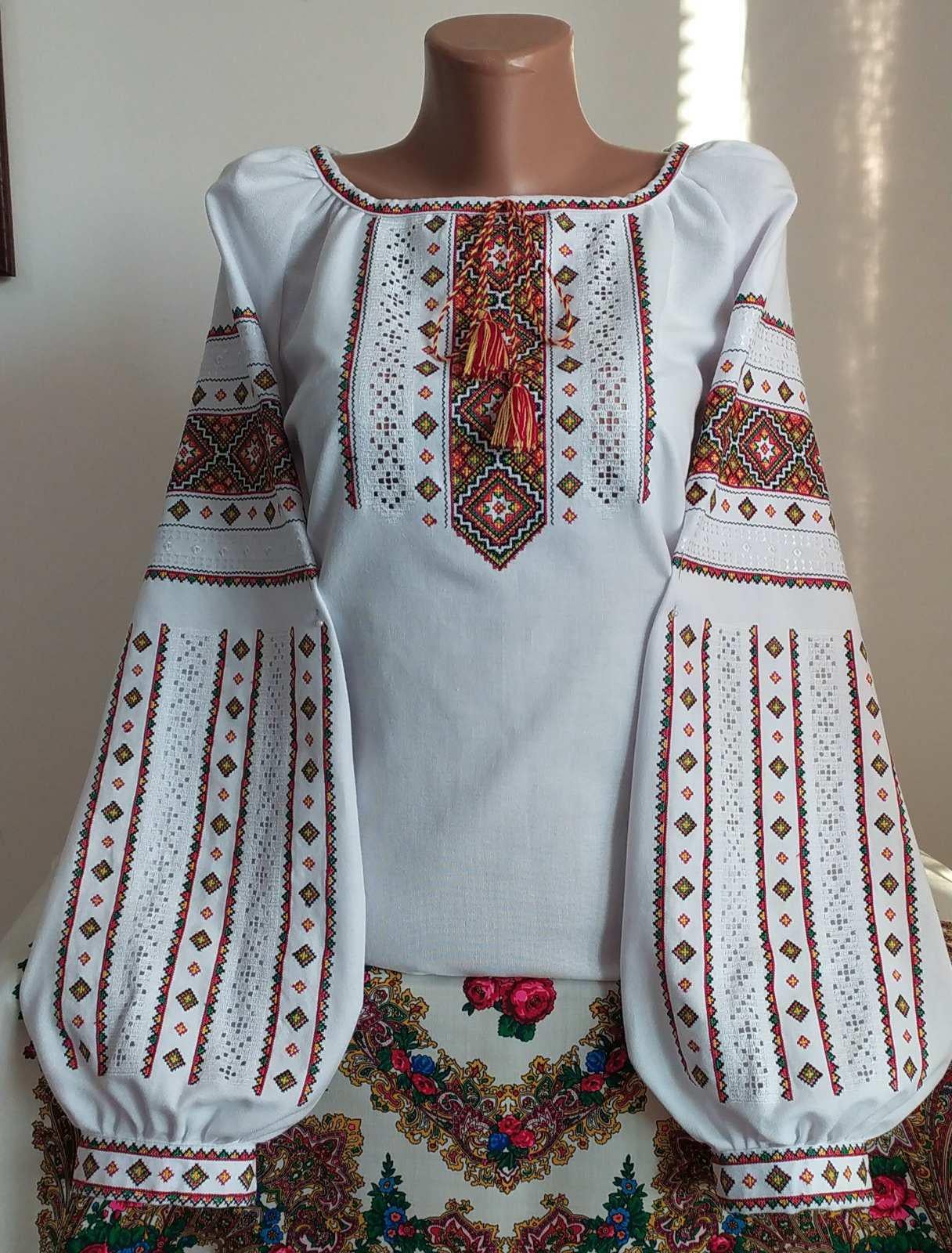 Вышиванка женская с длинным рукавом M Белый (2860M-46)