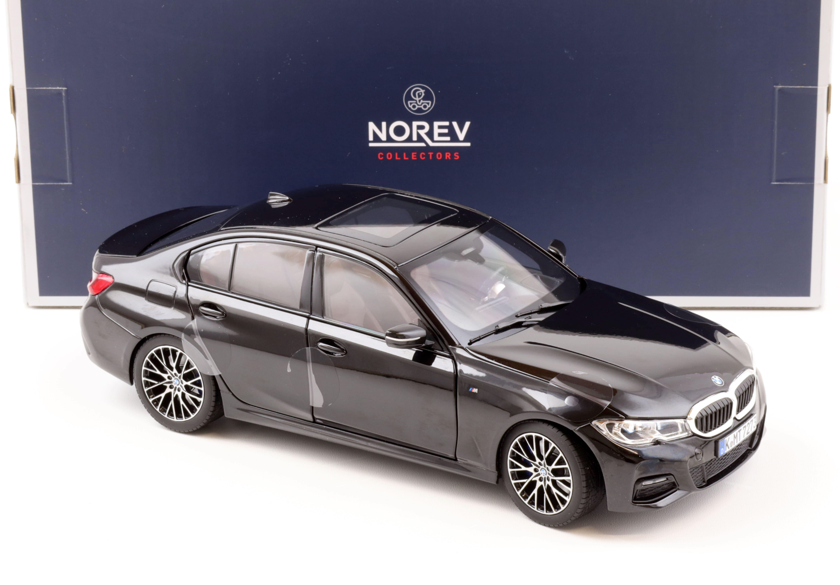 ᐉ Модель автомобіля Norev 1:18 BMW 3 G20 330i Black (183277