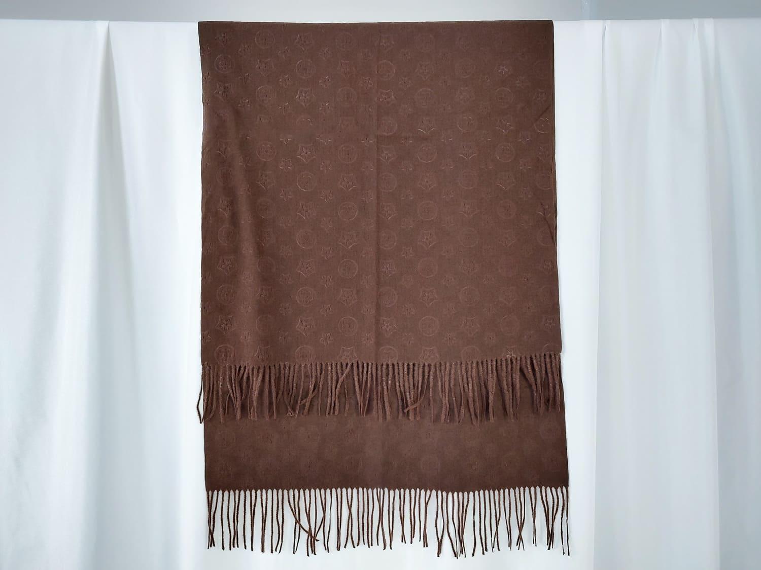 Шарф теплый кашемировый с бахромой 180х70 см Коричневый (ШарфКаш109) Шарф теплый кашемировый с бахромой 180х70 см Коричневый (ШарфКаш109)