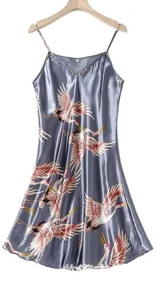 Пеньюар женский Fashions Valerie р. 44-46 Серый (8/39-со) Пеньюар женский Fashions Valerie р. 44-46 Серый (8/39-со)