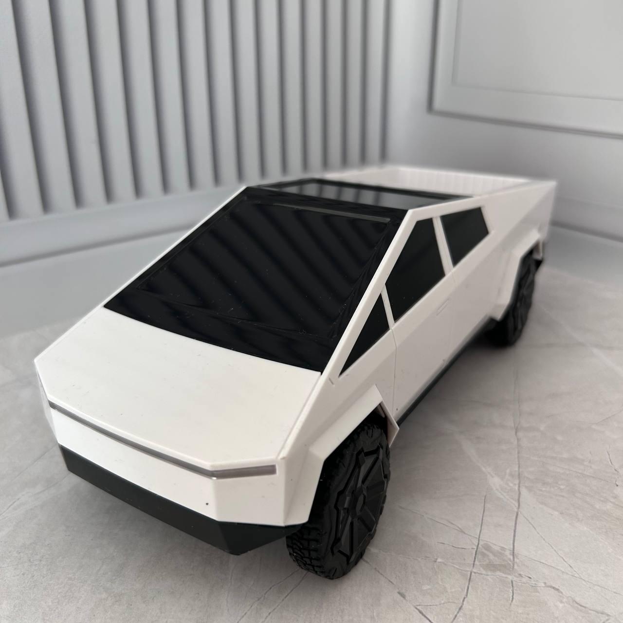 Машинка на радіокеруванні Tesla Cybertrack 597 А акумуляторна гумові колеса/зарядна станція (2590270752) - фото 2 Машинка на радіокеруванні Tesla Cybertrack 597 А акумуляторна гумові колеса/зарядна станція (2590270752) - фото 2