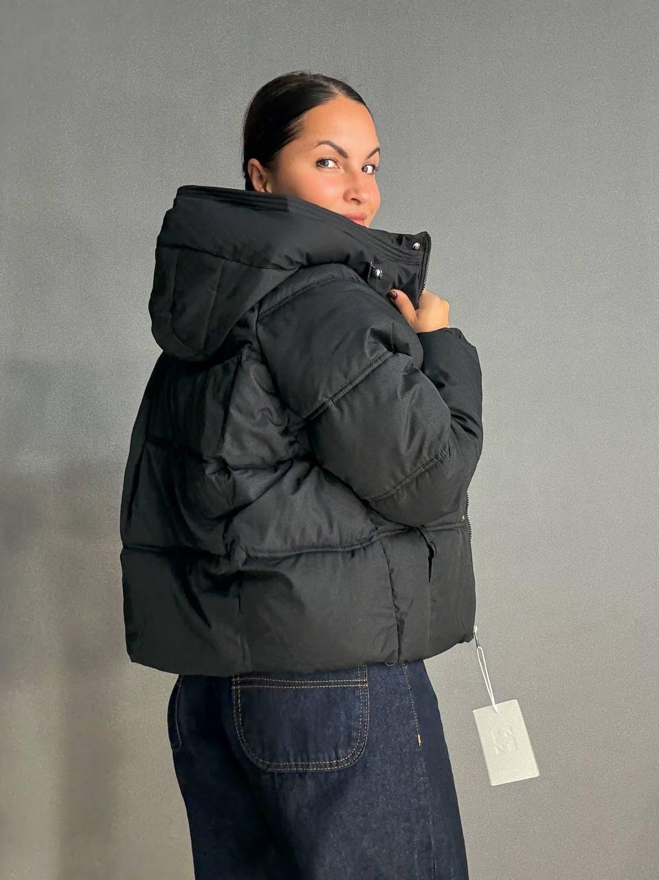 Куртка женская HAIZIYUAN 8589 средней длины с капюшоном XL Черный (4806) - фото 3 Куртка женская HAIZIYUAN 8589 средней длины с капюшоном XL Черный (4806) - фото 3