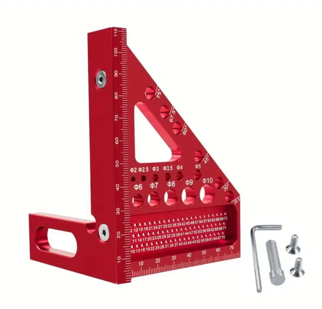 Угольник 3D 112х85х79 мм (0011)