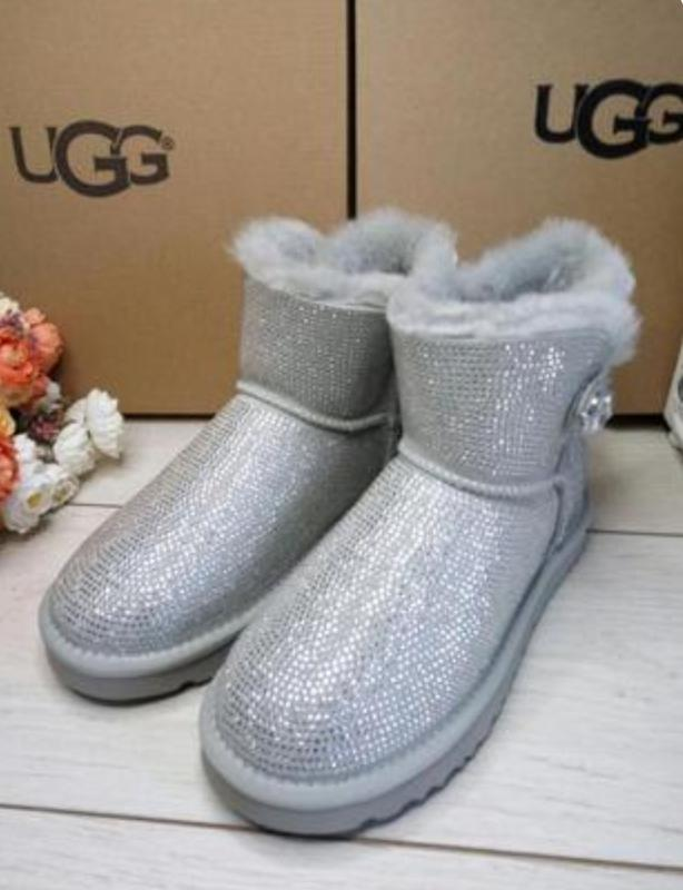 Уггі міні замшеві з гудзиком UGG Bailey Button II Mini Bling Silver Сріблястий (28576)