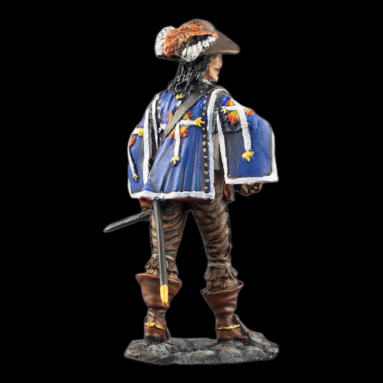Статуэтка коллекционная раскрашенная Королевский мушкетер Атос из металла и олова 6,5 см (42000138) - фото 2
