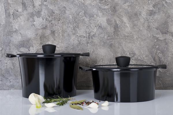 Кастрюля Ringel Zitrone с крышкой 24x16,2 см 5,8 л Black (RG-2108-24/2) - фото 8 Кастрюля Ringel Zitrone с крышкой 24x16,2 см 5,8 л Black (RG-2108-24/2) - фото 8