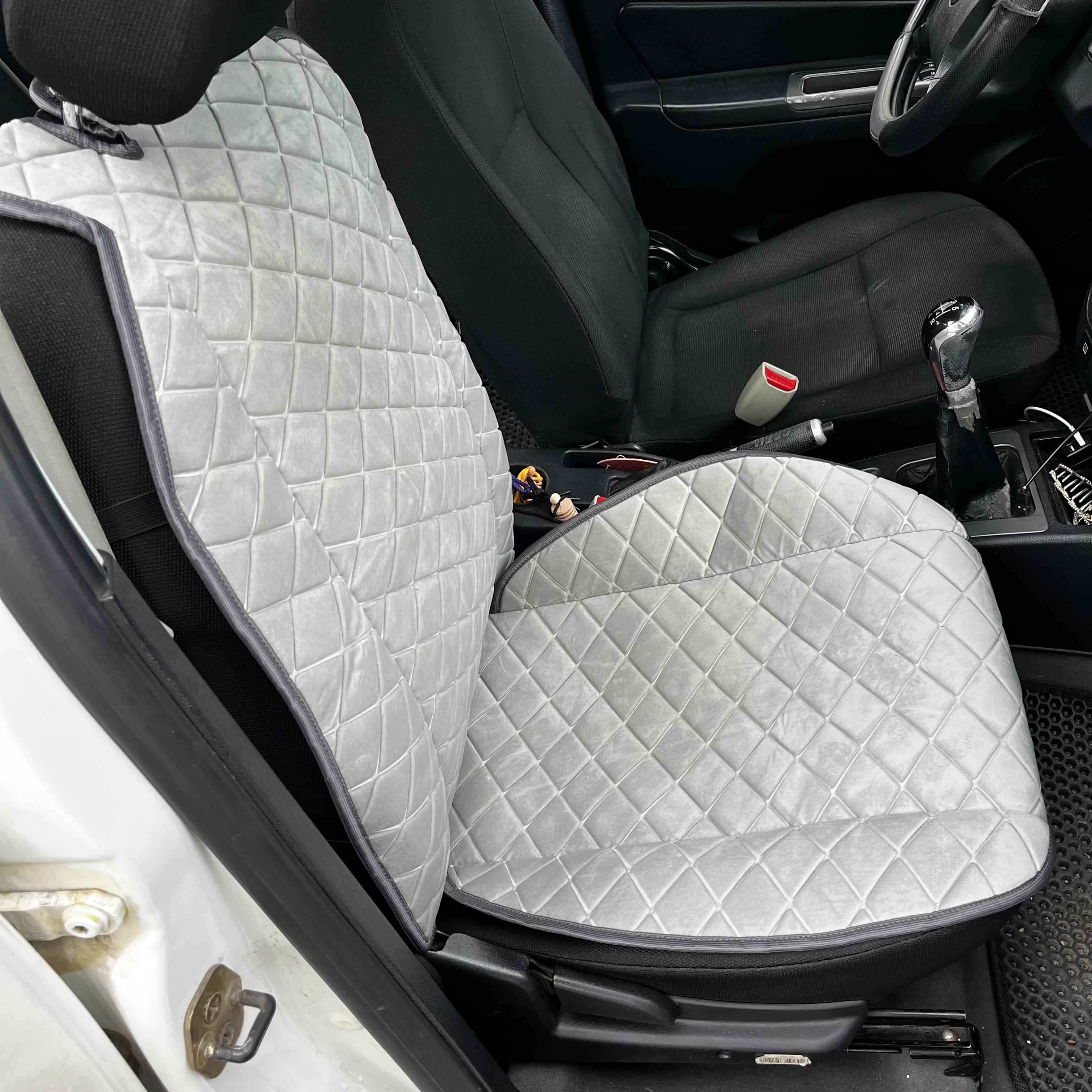 Накидка універсальна на переднє сидіння авто з алькантари 1 шт. Сірий - фото 2 Накидка універсальна на переднє сидіння авто з алькантари 1 шт. Сірий - фото 2