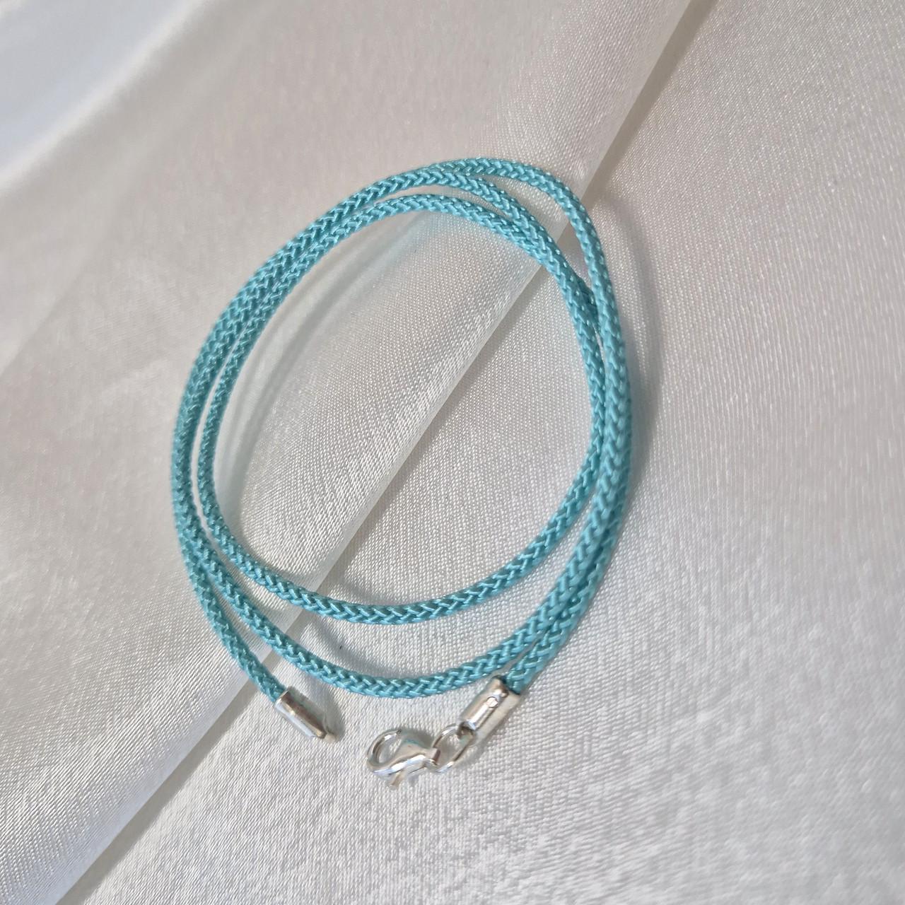 Шнурок на шию срібло 925 проби 0,98 г 2 мм 50 см Блакитний (6010/2ш) - фото 8 Шнурок на шию срібло 925 проби 0,98 г 2 мм 50 см Блакитний (6010/2ш) - фото 8