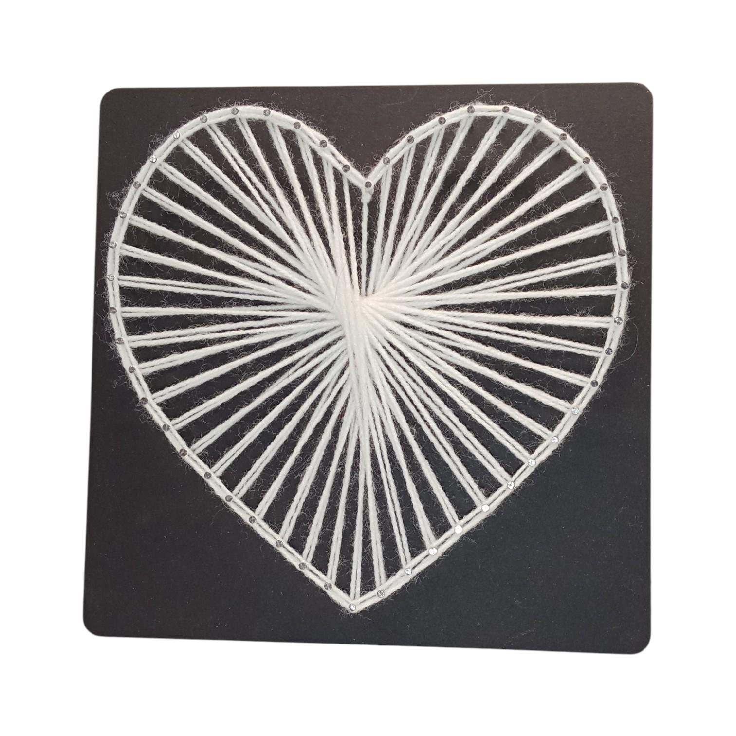 Набір для творчості стринг-арт Серце варіант-2 чорний фон 200х200 мм (30727979)