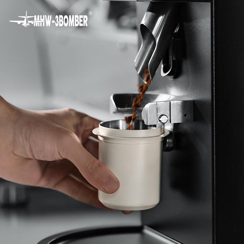 Дозировочная чаша для кофе MHW-3BOMBER Coffee Dosing Cup 58 мм White (DC5614W) - фото 5 Дозировочная чаша для кофе MHW-3BOMBER Coffee Dosing Cup 58 мм White (DC5614W) - фото 5