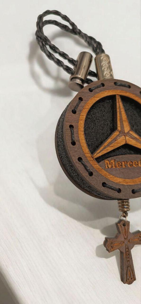 Ароматизатор для авто Mercedes Benz из дерева/войлока и аромапарфюм 10 мл (94) - фото 5