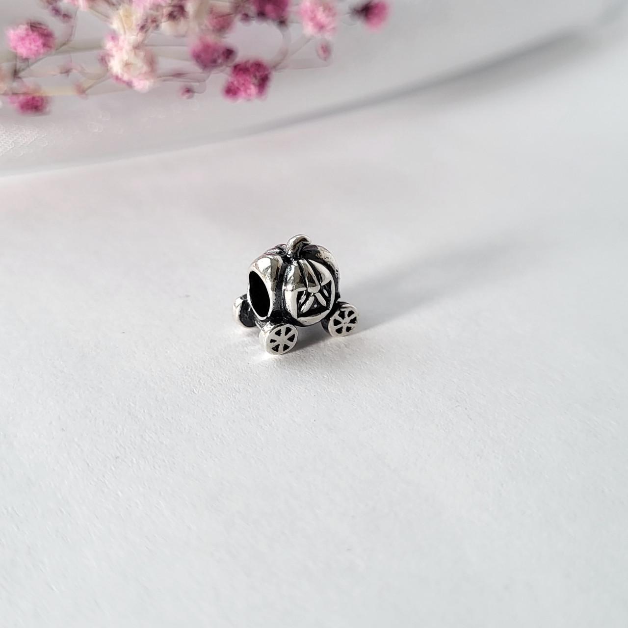 Шарм Карета без каменів срібло 925 проби 2,60 г (909)