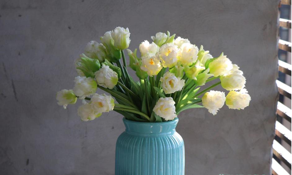 Тюльпан кудрявый букет LUX 3+2 45 см силикон Белый (35142) - фото 7 Тюльпан кудрявый букет LUX 3+2 45 см силикон Белый (35142) - фото 7