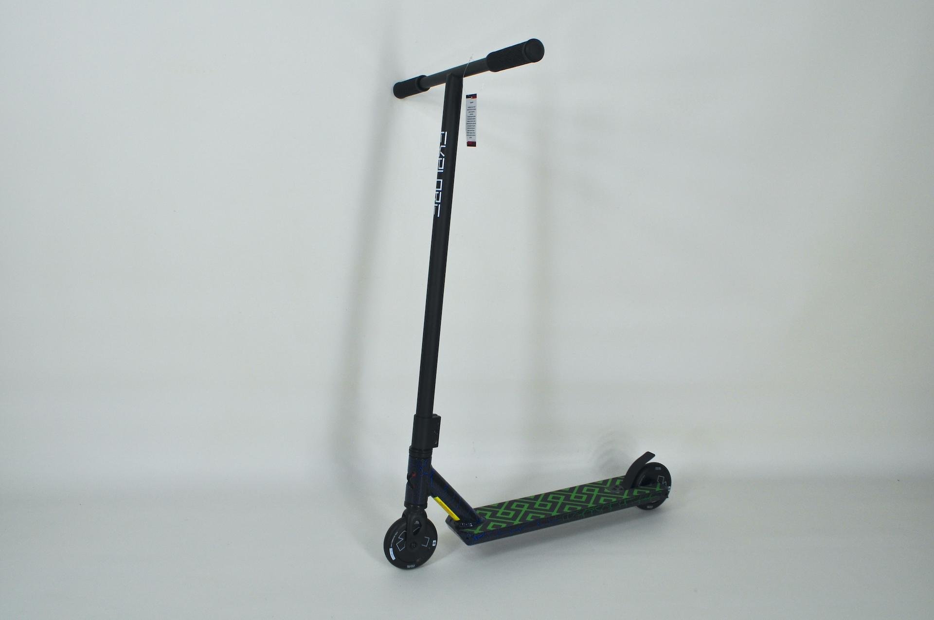Самокат трюковый Explore Crocco Deluxe с пегами Зеленый - фото 2