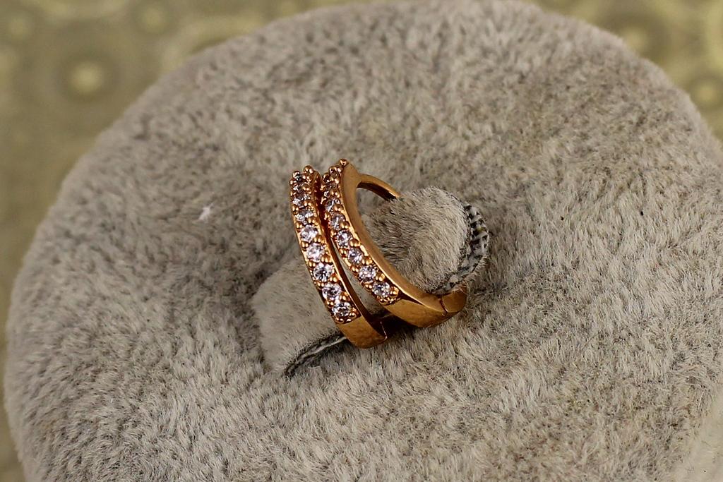 Серьги Xuping Jewelry кольца с камнями Адажио 1,2 см Золотистый